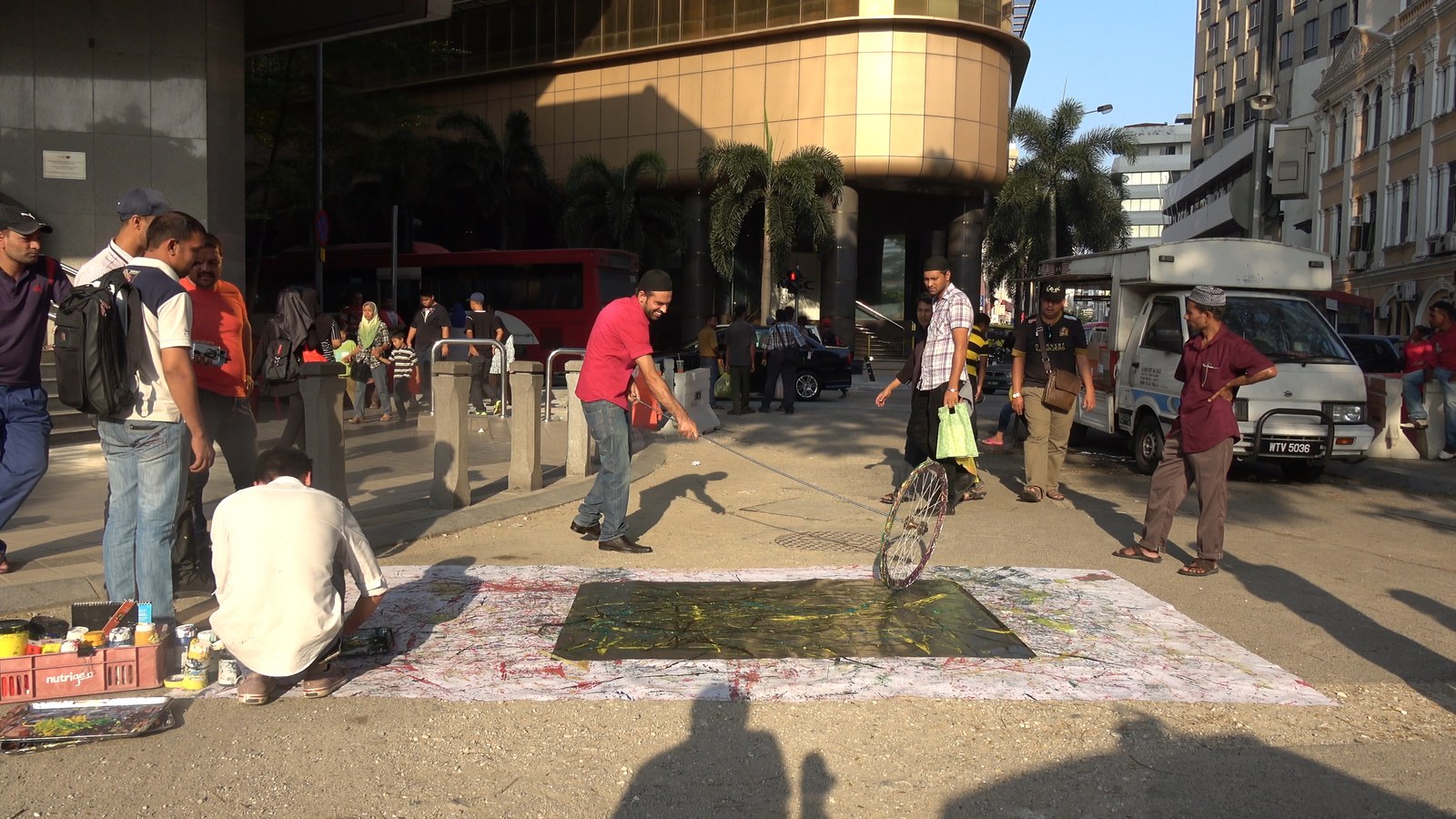 Jalan Benteng, Kuala Lumpur, 160703 (7 Painters : 3 Wheels), 2016.