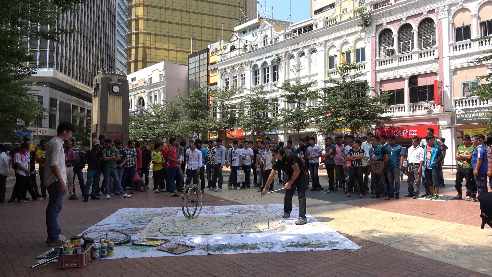 Medan Pasar, Kuala Lumpur, 160703 (15 Painters : 3 Wheels), 2016.