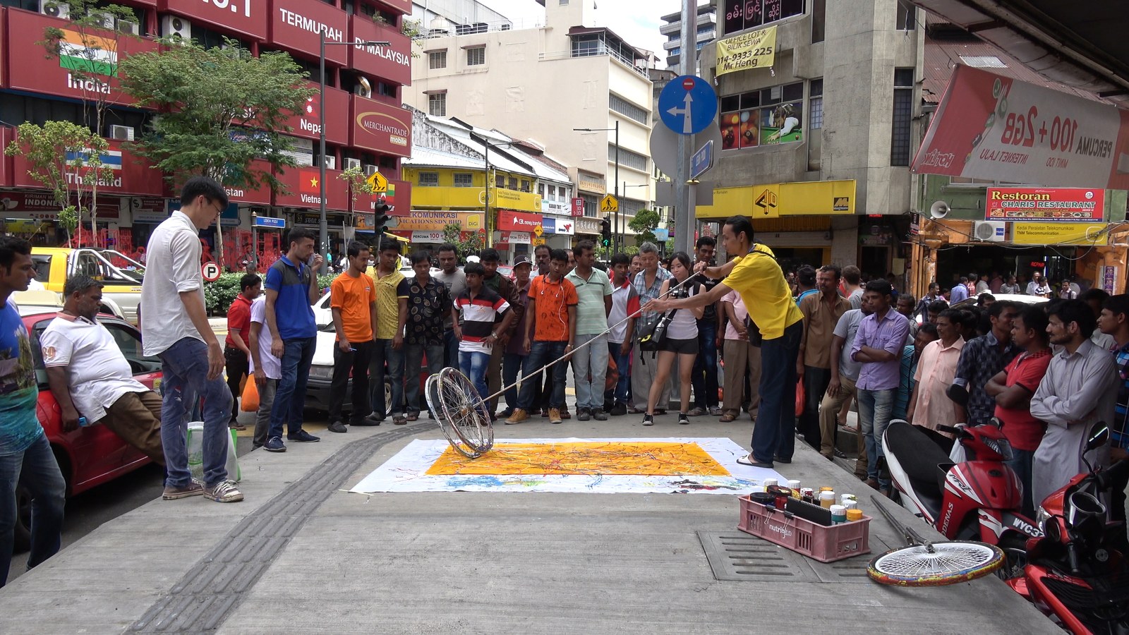 Jalan Tun Tan Siew Sin, Kuala Lumpur, 160626 (10 Painters : 3 Wheels), 2016.
