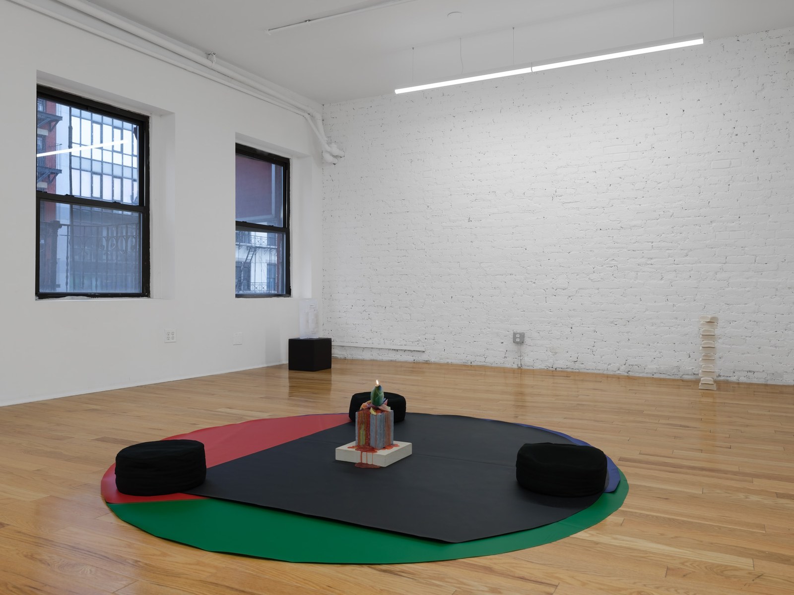 Inflaming (Circular), 2023. Island Gallery, New York, 2023.